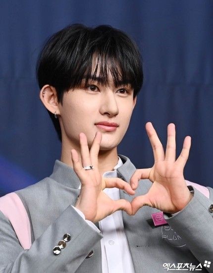 yumekikibop's tweet photo. 2 J trainees, 2 rappers, 2 aces, and 2 mnet's biggest lost https://t.co/dRpMv3TFJs