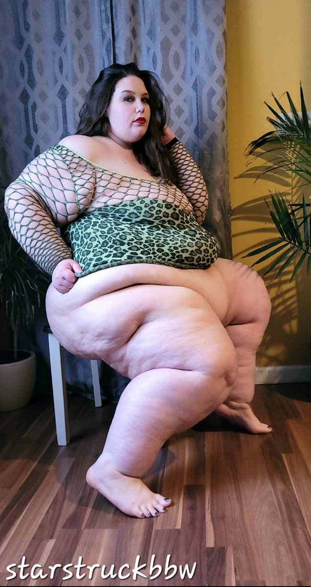 Special discount for a special day for 3 people at my OF 🤗 #ssbbw