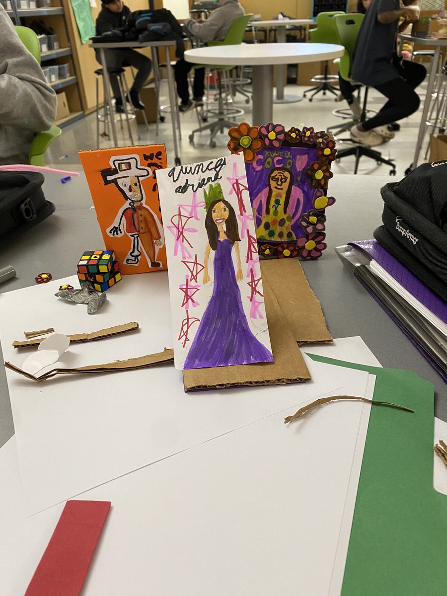 scullotta22's tweet photo. Big Hollow Imagineers are hard at work on their 3D Models! #disney #imagineering #aim2empower #bhmsSTEM https://t.co/Ql2WQMVFOv