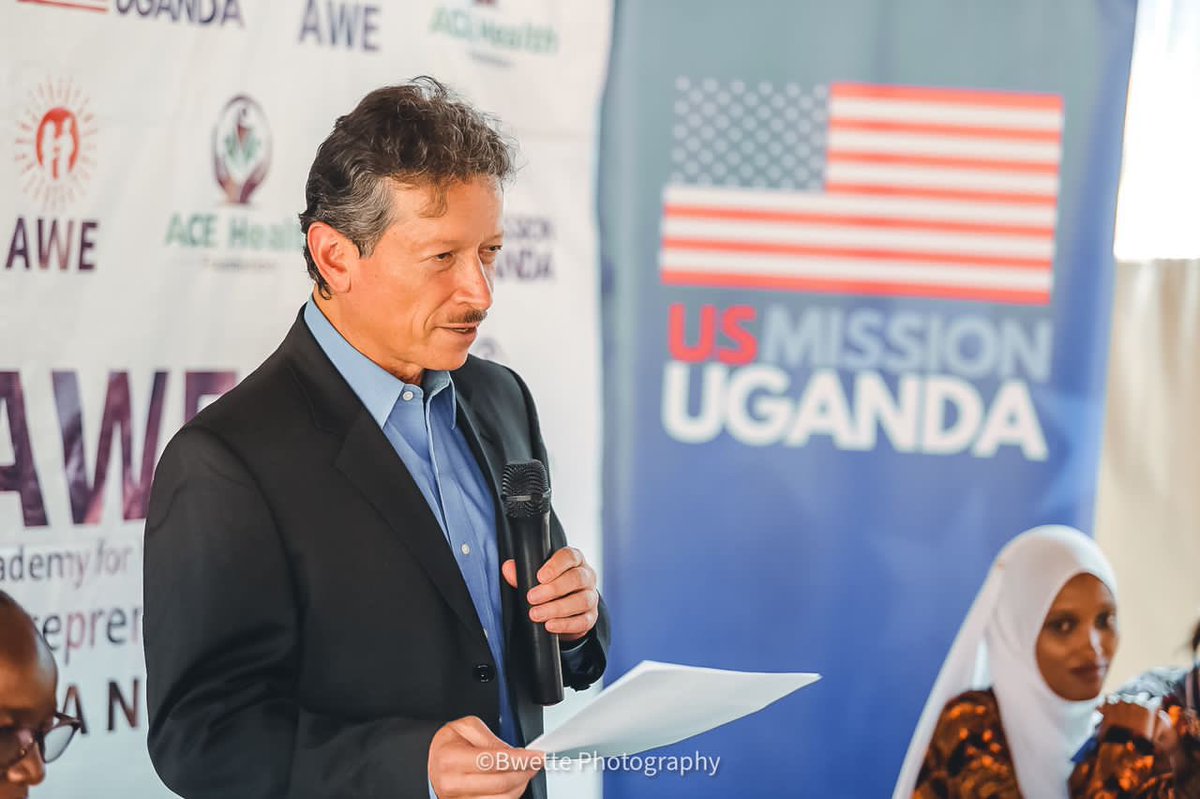 The U.S.government considers the advancement of inclusive economic growth and opportunities for all Ugandans, particularly women entrepreneurs, a crucial priority.

| Mauricio Hernandez from the U.S. Embassy’s Public Diplomacy Section

#AWECohort4Grad
#AWEnergized
#AWECohort4