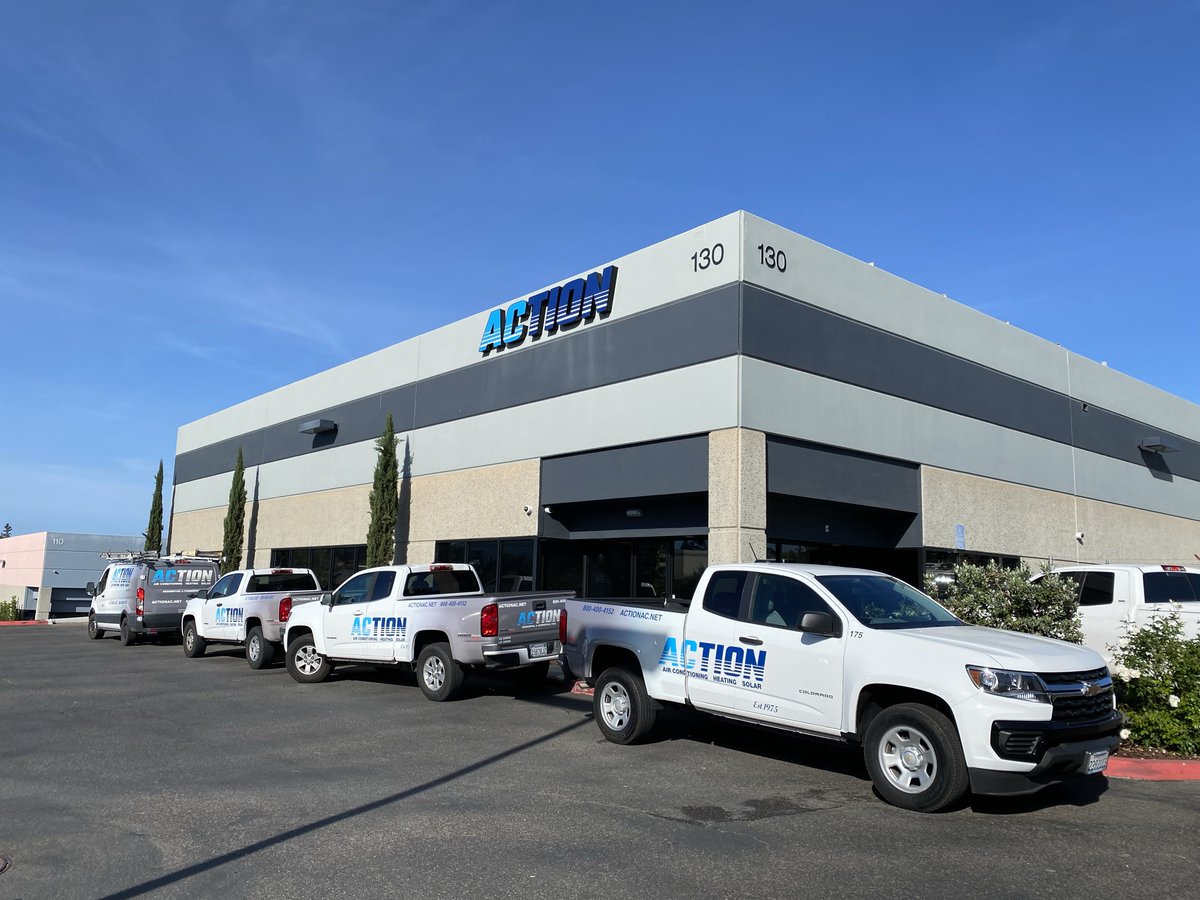 ActionAirCA's tweet photo. We're about to a get a small taste of summer this weekend, is your AC prepared? Just give us a call at (760) 283-7427 or visit https://t.co/sytv0gg0gb to get booked with our skilled technicians and comfort advisors. #ActionAC #hotweather #airconditioner https://t.co/MHmxb91KfZ