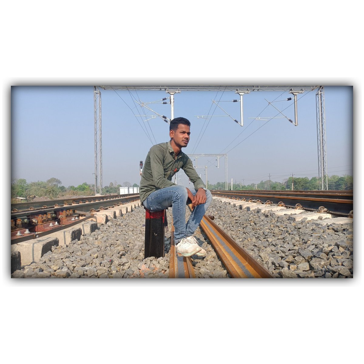 rjrajnish12576's tweet photo. Entanglement
2
Shot on:@realmeIndia
@ekrajnish
#bithan #hasanpur #rosera #samastipur #rjrajnish12576 #ekrajnish #mohanpur #jitwarpur #spjmeme #tajpur #mahadev
#dudhpura #kashipur #realme #samsung #l #love #instagood #instagram #happy #like #follow #lifestyle #photooftheday #smile https://t.co/8N1AOPZOZg
