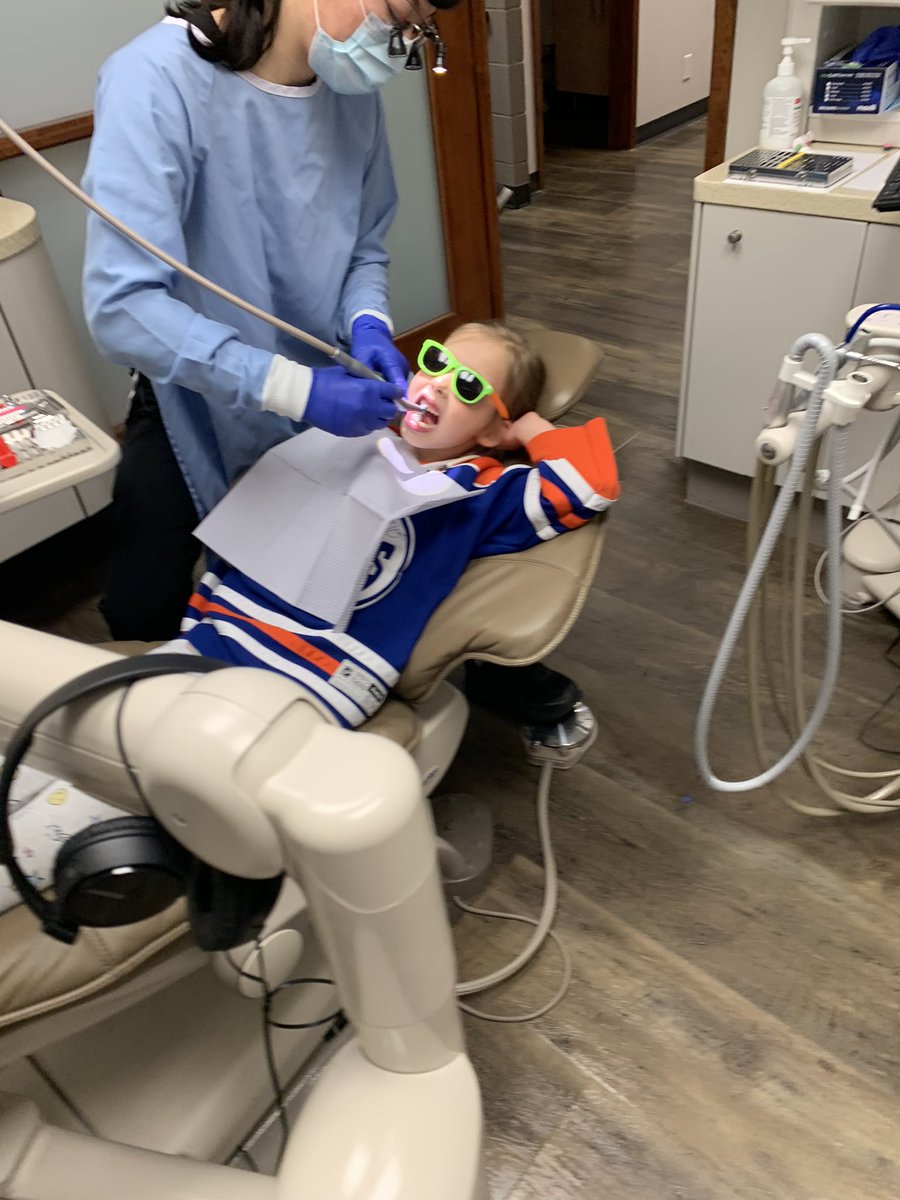 nielsonTSN1260's tweet photo. The Muzz just out here crushing here first trip to the dentist! #TheMuzz https://t.co/bHAFE38Q5c