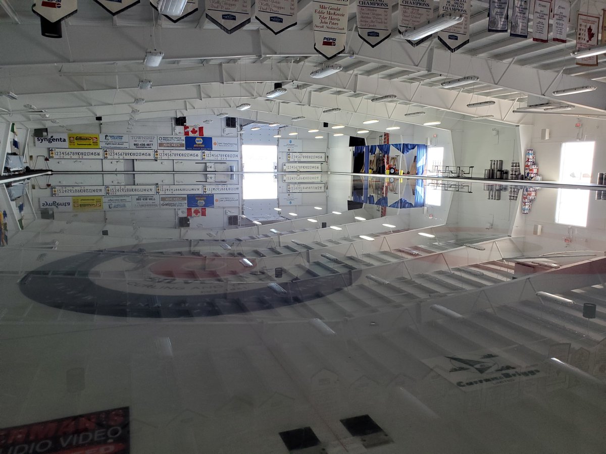Sside_Complex's tweet image. Check out the new pool!

(Bye curling! See you in the fall 👋)