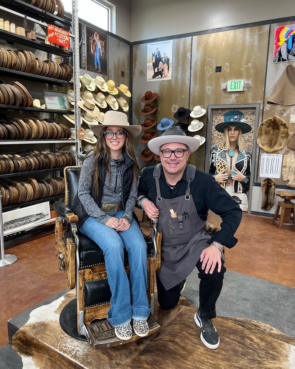 GreeleyHatWorks's tweet image. Crazy what 11 years will do 2012 ➡️ 2023 🤘🏼🤠🎩
.
@makeawishamerica
@trent.l.johnson.design
.
#Hatitude® #CustomIsCool #hatrefresh #rodeoqueenforaday