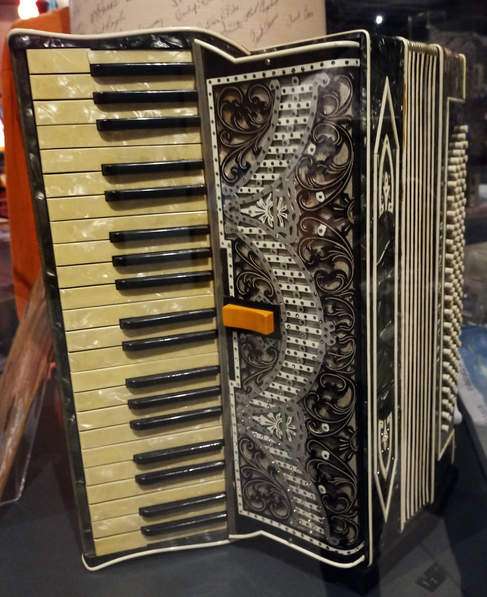 St.Catharines Museum on Twitter "Happy birthday to the Polka King himself, Walter Ostanek! A