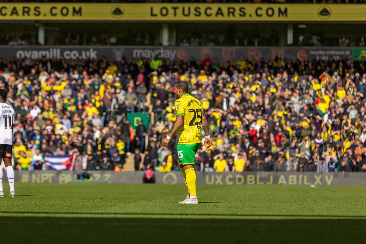 NorwichCityES's tweet photo. 𝕋.𝔸.ℕ.𝕂.𝔼 🇨🇺💛💚

#NCFC 🔰 https://t.co/VHRg0Yakku