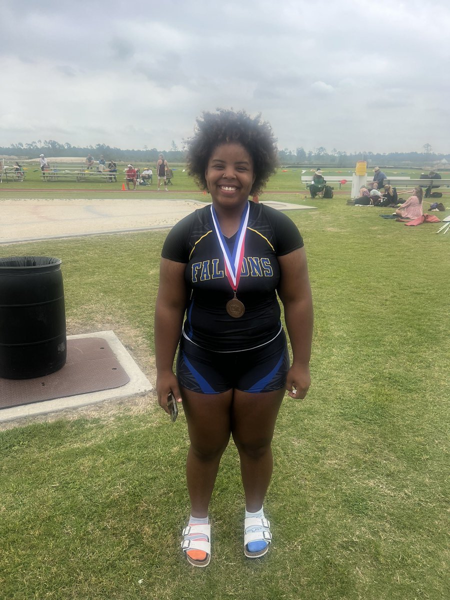 Kaylor Crawford is the first to punch her ticket to regionals 4th place ! Congrats !