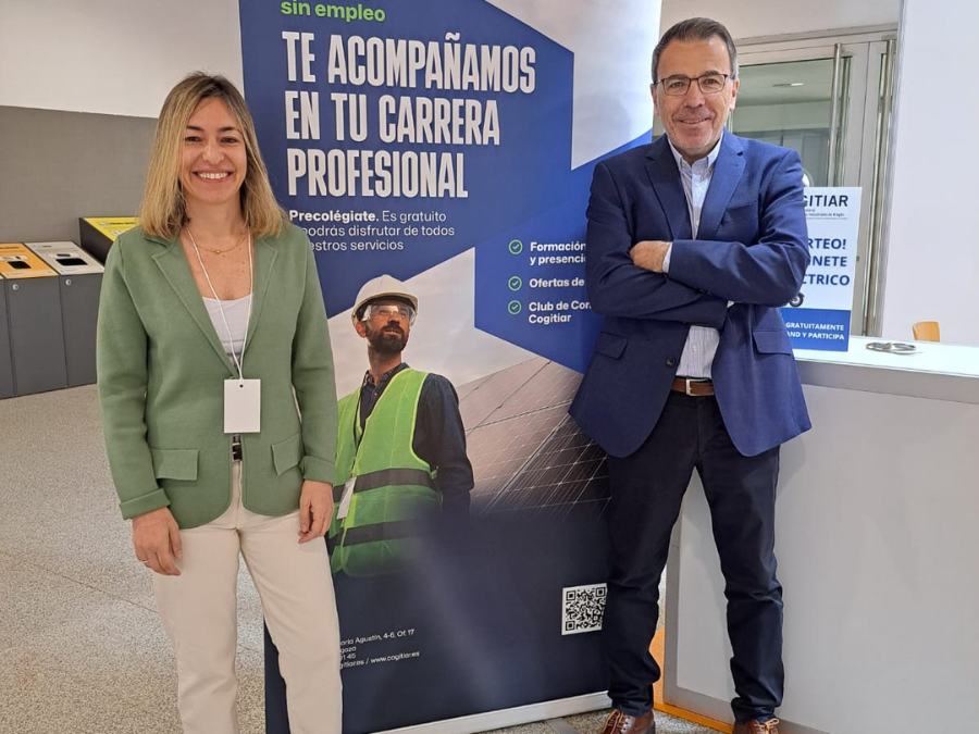 coitiaragon's tweet photo. COGITIAR orienta a los alumnos de ingeniería sobre salidas profesionales en Expotalent’23 https://t.co/V2Qy8qMHCV #expoTALENT #empleo #ingeniería #industria https://t.co/uG4LzQ5S9i