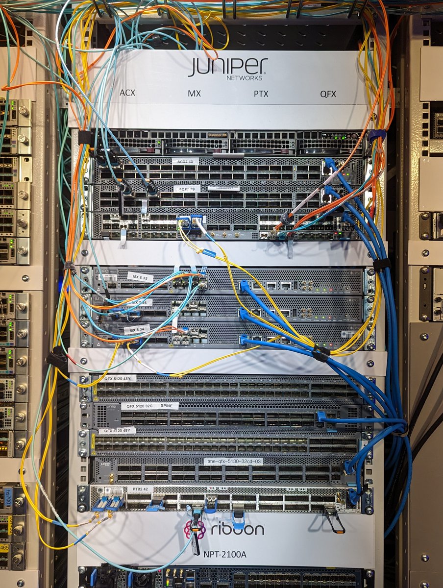 thatJuniperGuy's tweet image. Juniper routers in the EANTC racks in MPLS World Congress in Paris
#interop #routers #eantc #mplswc #juniper #networks