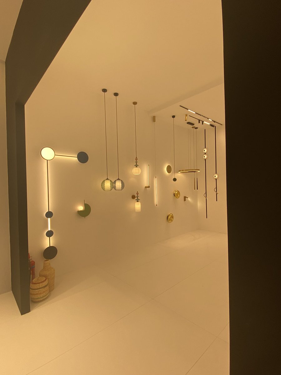 marion_ebel's tweet photo. 1st day at @iSaloniofficial! What an amazing display of diverse lighting products and design. Looking forward to discovering more tomorrow. #euroluce2023 https://t.co/Ekl8eNQjFQ