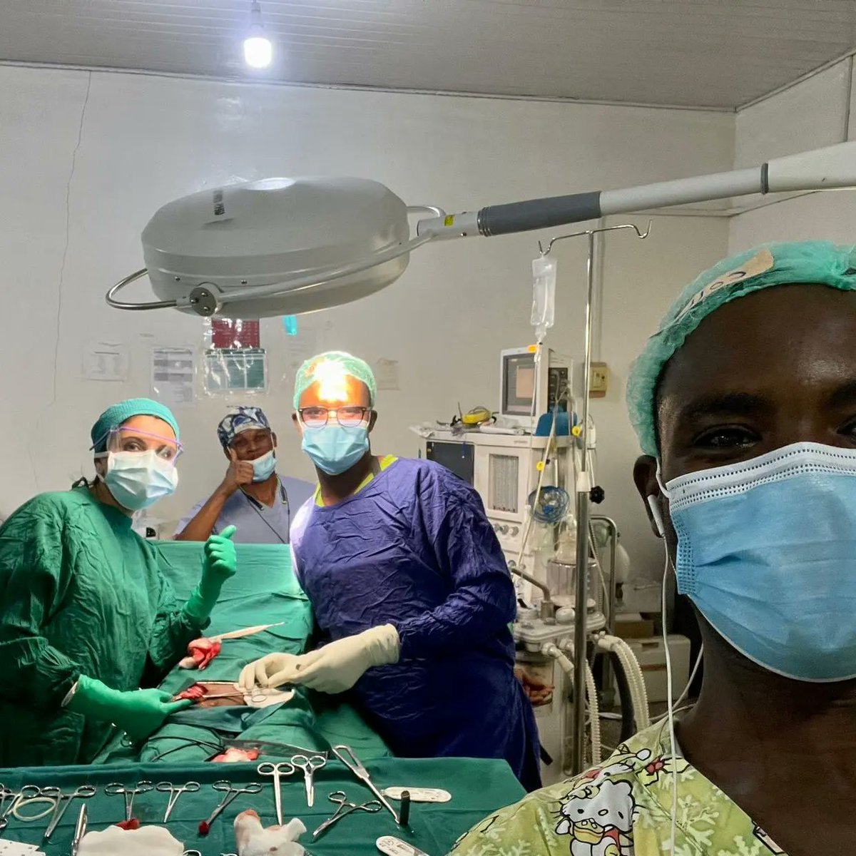 eurohernias's tweet photo. ✨ #HerniaFriends leaded by Chris Oppong at Bole Hospital in Ghana 🇬🇭 for #OperationHernia - voluntary medical mission to treat #InguinalHernia patients.
#HerniaSurgery #HerniaHelp #HerniaFamily https://t.co/sdV6RNNkiR