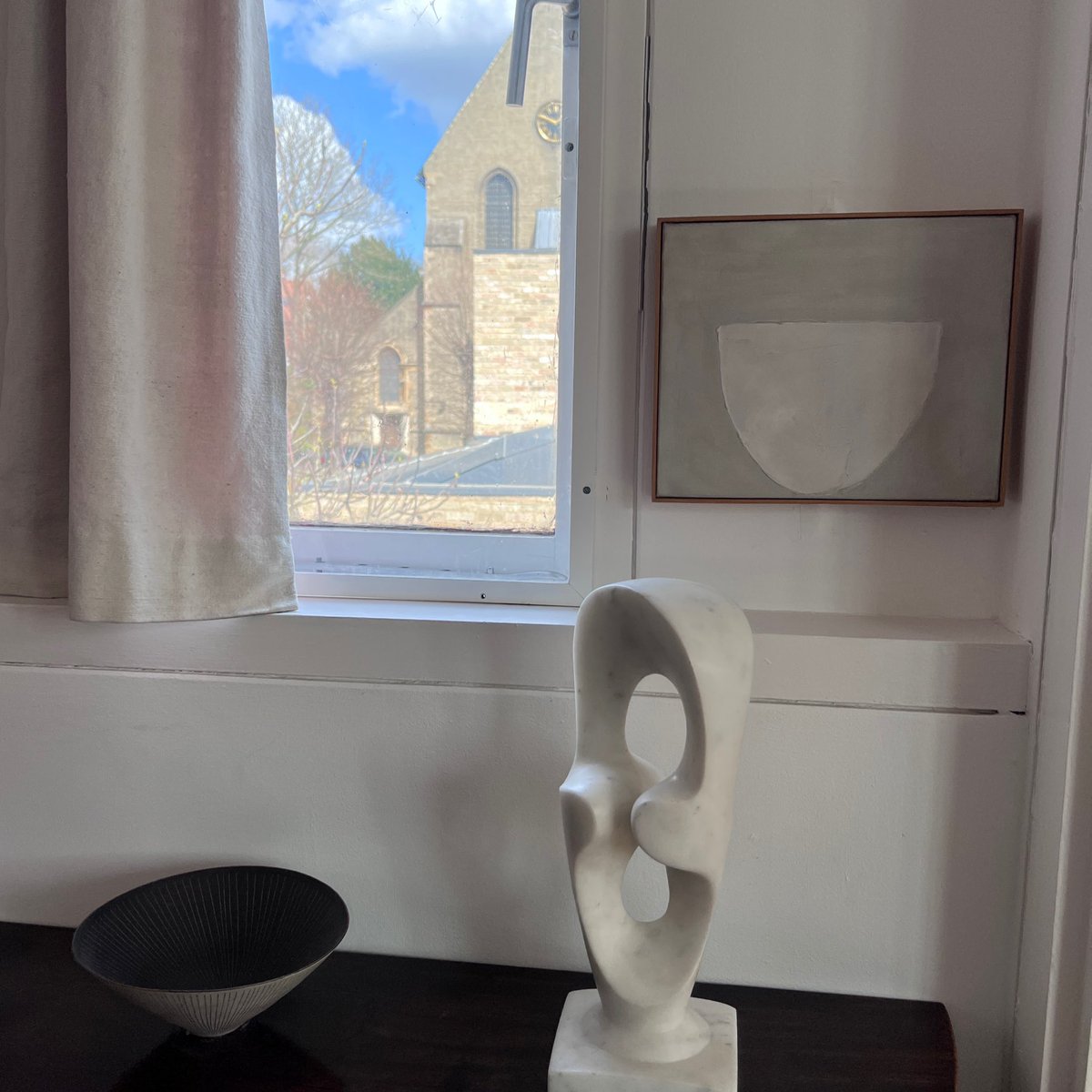 alisonlrees's tweet photo. Windows as paintings. 

A walk last week: visited @kettlesyard with my appreciative friend @west_adrift. https://t.co/t8w66e85cW