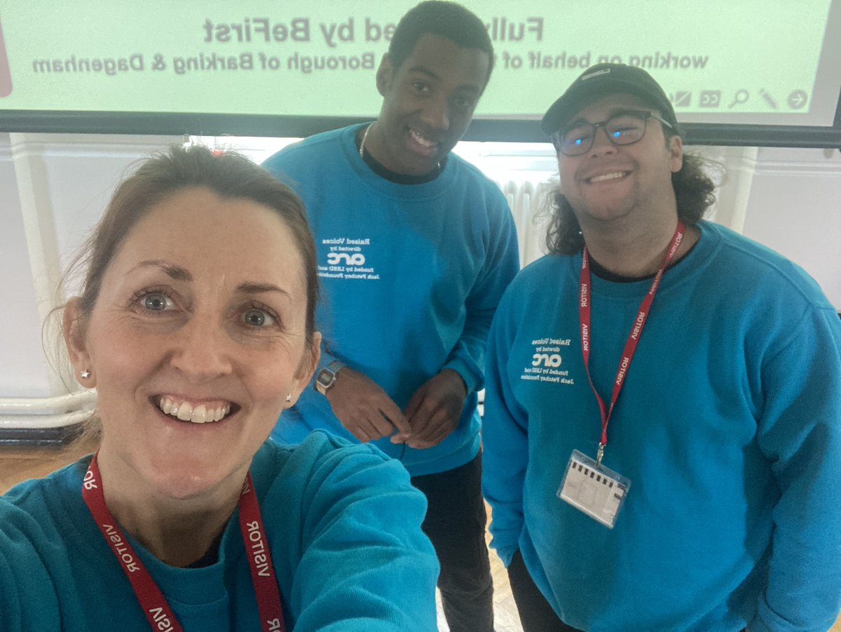 NatAtArc's tweet photo. @arctheatre is back in schools with its Road Safety Production STREETS AHEAD, funded by BeFirst for @lbbdcouncil. Today we had a fantastic time Monteagle Primary School! Thanks to Year 5 and Year 6 for being brilliant audiences  👏🏻👏🏻👏🏻👏🏻 https://t.co/cgs1czPg6y