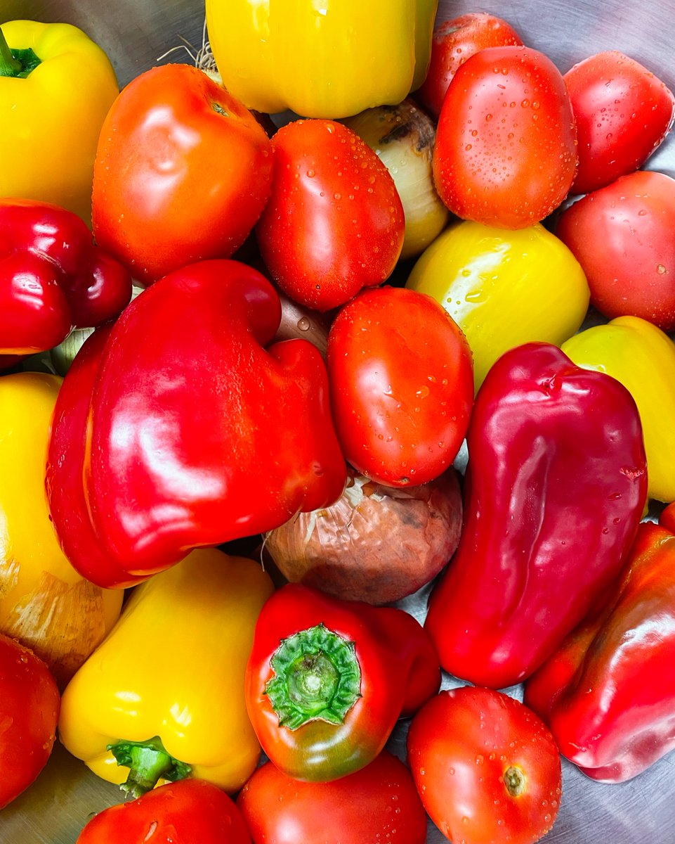 Spanish for “the harvest,” La Cosecha is true farm-to-table fare 🌶 These beauties are ready for our moqueca and ceviche! 

#LaCosechaPaso