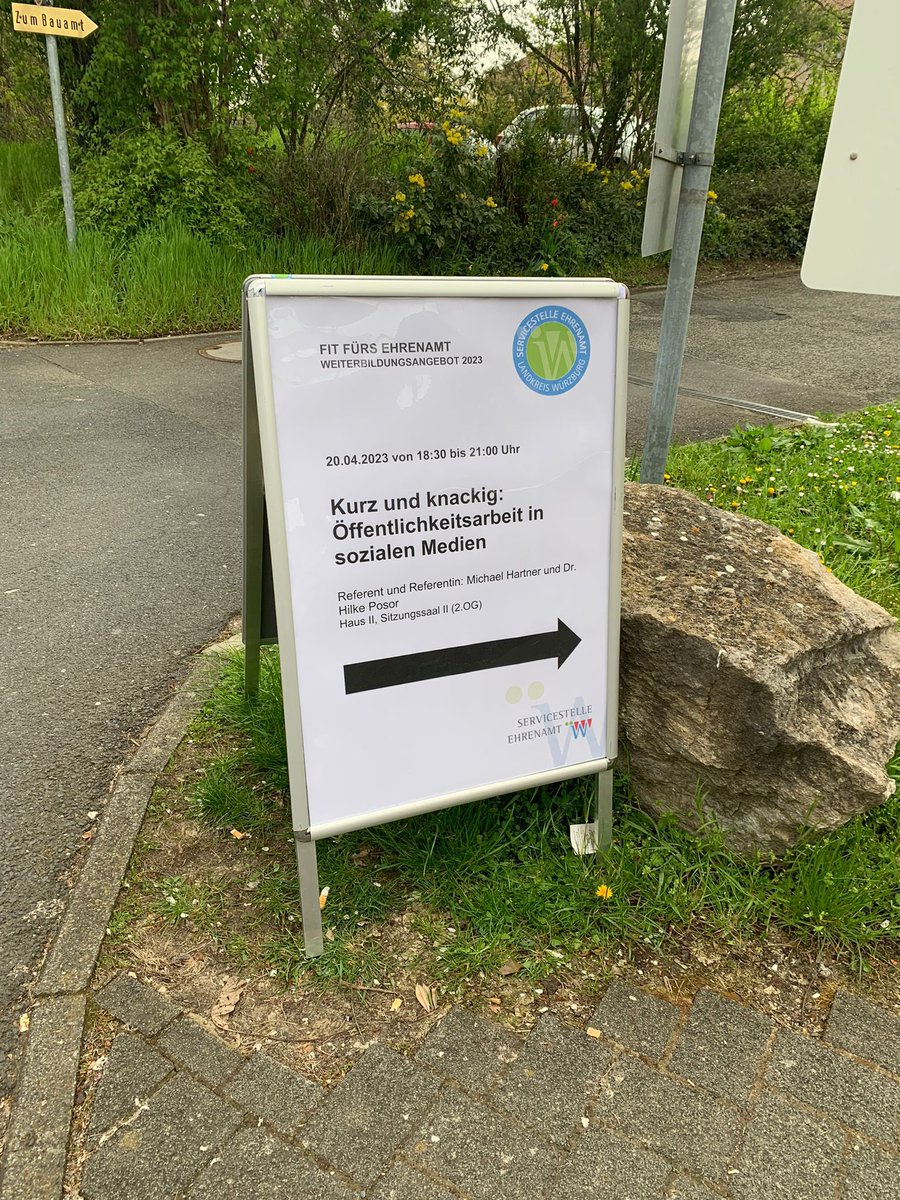 Gestern noch in Schweinfurt, heute schon in Würzburg! Heute geht's weiter mit unserem Workshop zu Öffentlichkeitsarbeit in den sozialen Medien.