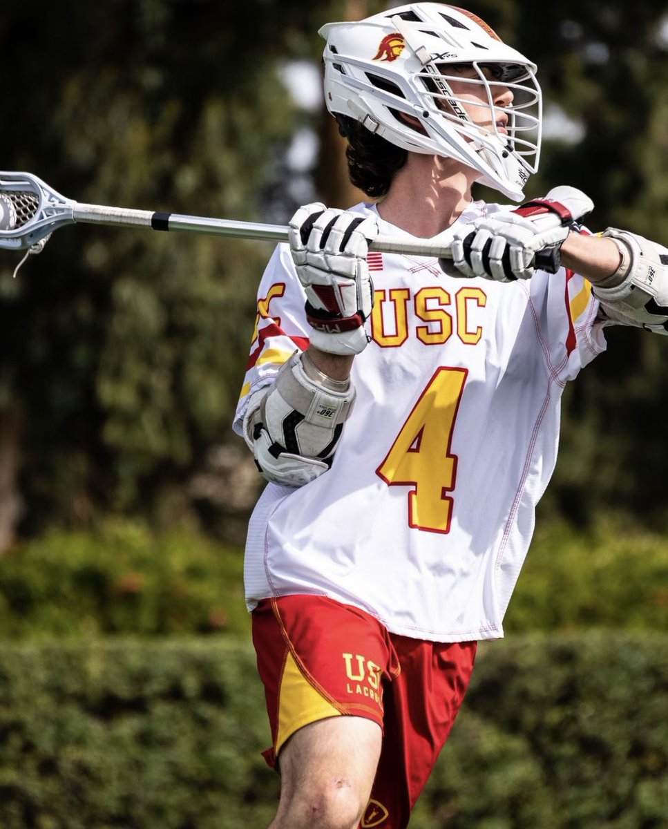 VarsityLacrosse's tweet photo. 🚨MCLA IN FOOTBALL STADIUM ALERT🚨Tonight at 7:00 pm on the West Coast, USC will be hosting UCLA in the iconic LA Coliseum. Stream: https://t.co/Eb42y9euRP https://t.co/ADFfJk957T