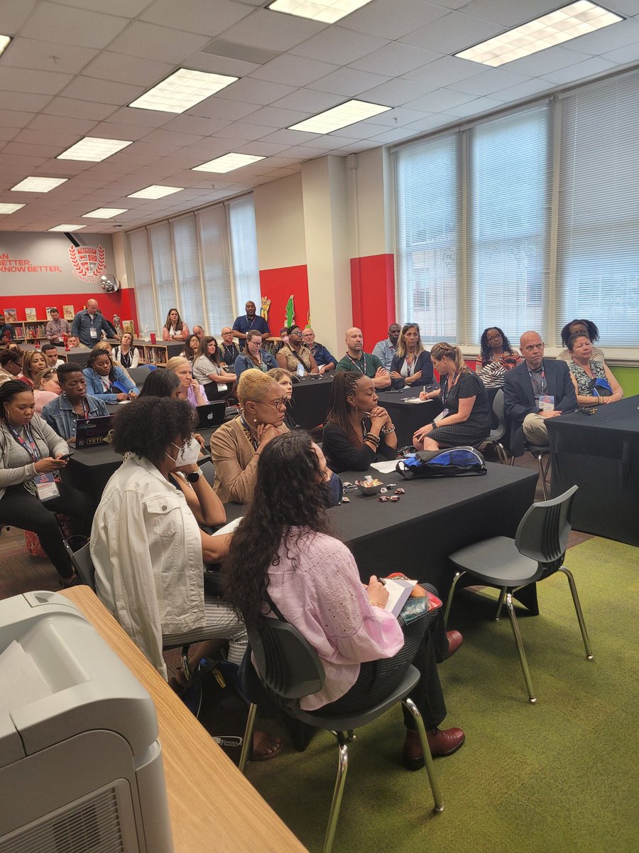 FaluvTunley's tweet photo. Magnet School Conference is underway @THeightsTAG ! Welcome Educators! @TeamDallasISD
@DISDMagnets https://t.co/2tC7pFpcg5