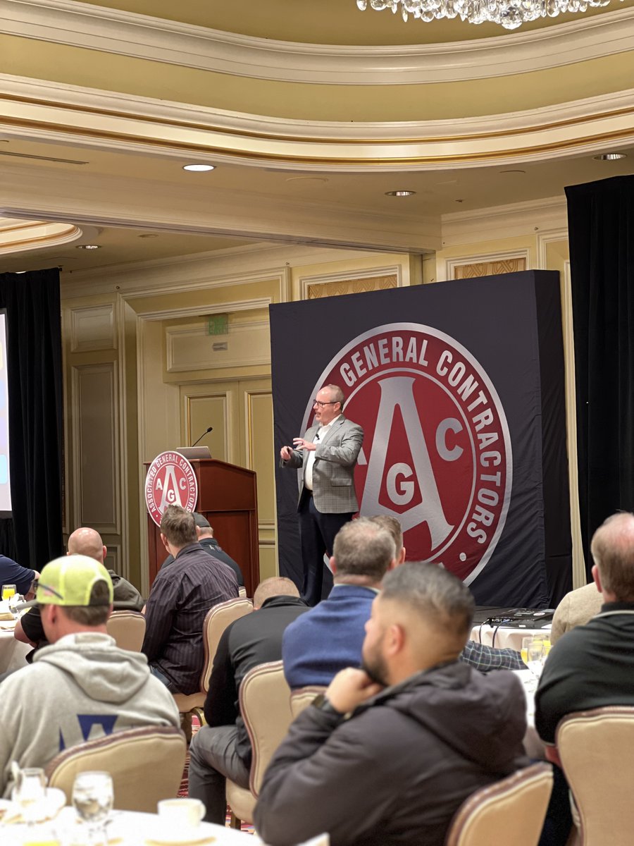 AGCofUtah's tweet image. Yesterday was the Annual AGC of Utah Safety Awards Breakfast. This program is where we show appreciation for the hard work done by construction companies in our state to keep people safe.🏆
#safetyworks #constructionsafety #awardsprogram #agcsafety #webuildutah #agcutah