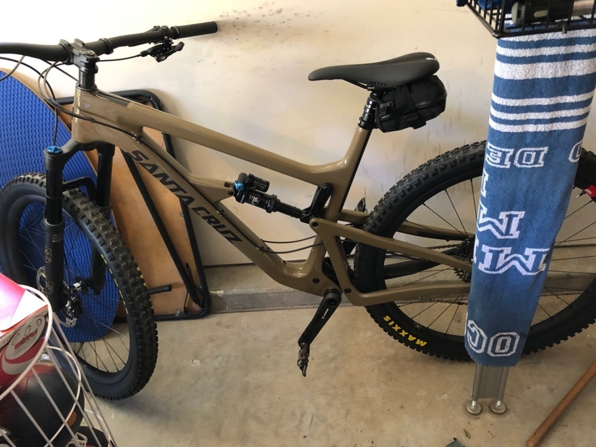 STOLEN - Brown Santa Cruz Hightower LT CC in Downtown Menlo Park bikeindex.org/bikes/1506436