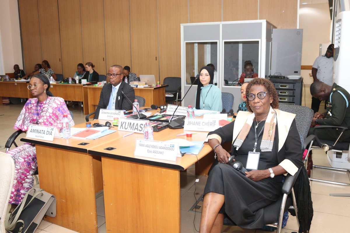 KaiptcGh's tweet photo. The 3rd successive session of the Gender Advisor Course is underway at KAIPTC with 24 participants from 14 African countries. The course is organized by @wpsi_kaiptc in partnership with @FBAFolke based in Sweden. @UAndren @SweinEthiopia https://t.co/Hsfy1iMUMx