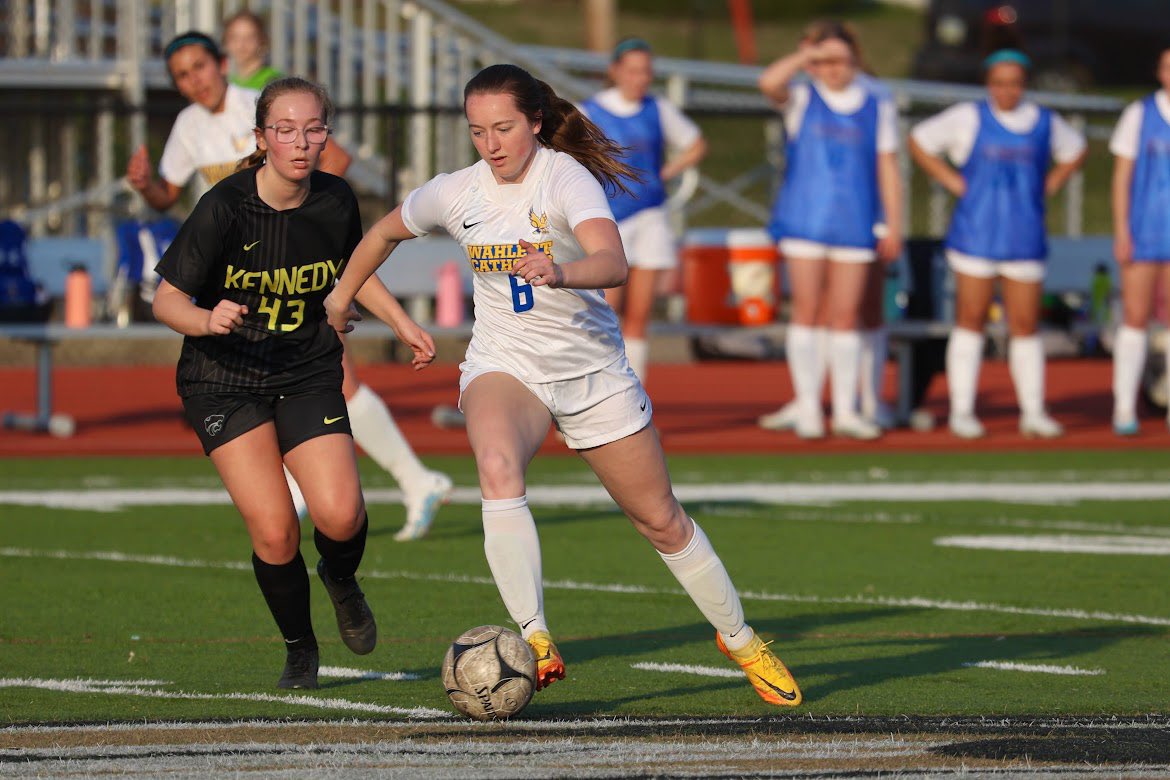 wahlert_gsoccer's tweet photo. IT’S GAME DAY! 
⚽️: Western Dubuque 
⏰: 5:15
📍: Western Dubuque High School https://t.co/NcykHKgqZF