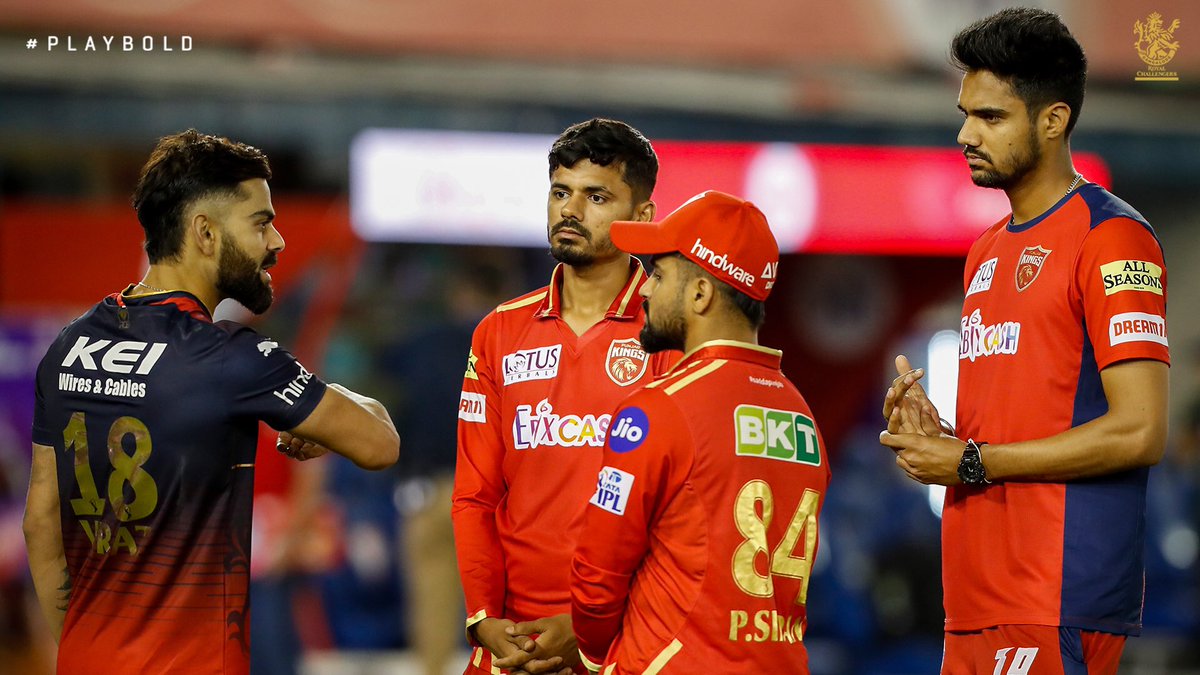 RCBTweets's tweet photo. On field match up but post match catch-up. 🗣️😬

#PlayBold #ನಮ್ಮRCB #IPL2023 #PBKSvRCB https://t.co/MDDYHfxQwH