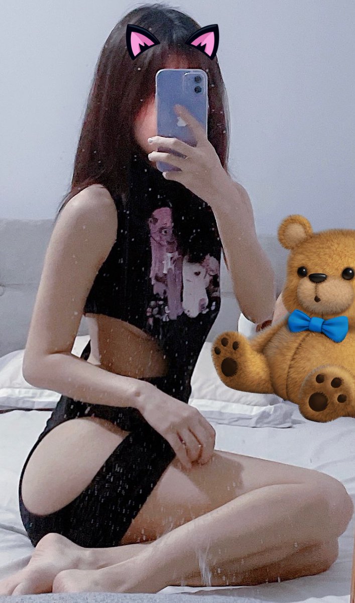 Pinrumei's tweet photo. 男人不跟你做前戏是什么想法？
#制服 #诱惑 #反差婊 #意淫 #荡妇 #骚货 #做爱 #自慰 #私房 #丝袜 #淫妻  #写真集 #调教 #母狗 #性爱 #约炮  #换妻 #射屏 #贫乳 #白虎 #私处 #原味 #私服 #潮吹 https://t.co/AUAppmQnDr