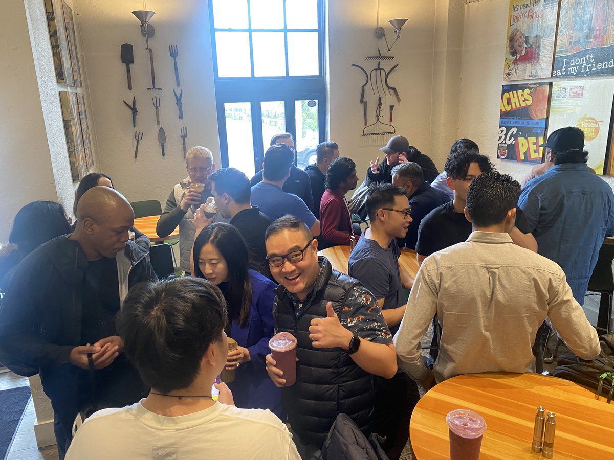 Chris Neumann tweet media