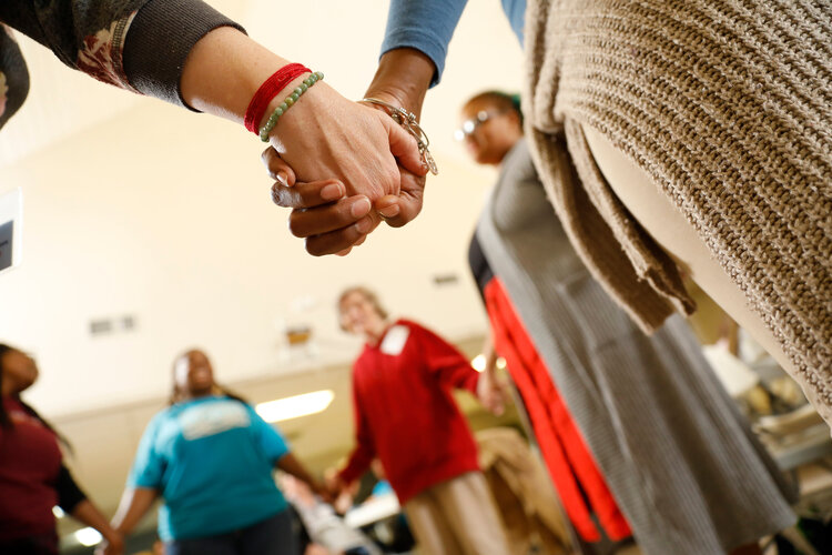 CobbCF's tweet image. Yesterday the Circles Cobb team led by E.D. Barbara Garner met in the Cobb Chamber's  Wellstar Community Room to introduce their poverty-ending mission to other local nonprofits.  Learn more about Circles Cobb and how to get involved here: ow.ly/Yykb50NOa32