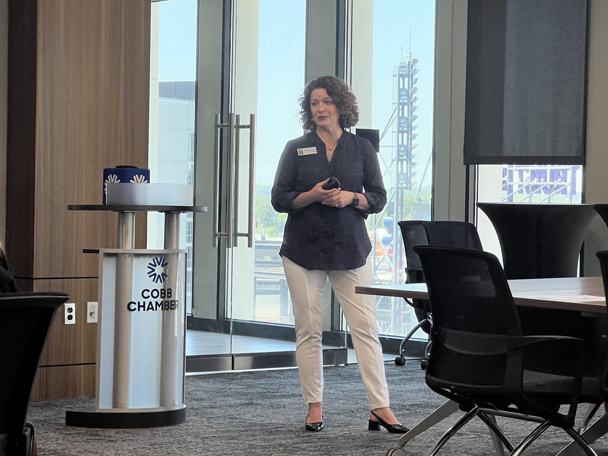 CobbCF's tweet image. Yesterday the Circles Cobb team led by E.D. Barbara Garner met in the Cobb Chamber's  Wellstar Community Room to introduce their poverty-ending mission to other local nonprofits.  Learn more about Circles Cobb and how to get involved here: ow.ly/Yykb50NOa32