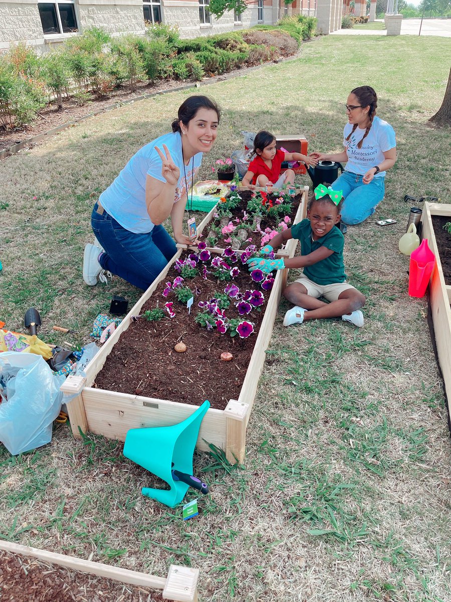 LuzRamirez427's tweet photo. In honor of Earth Day this weekend, our CMA children got to work their green thumbs! ✨ #EarthDay2023 #crowleyprideunified #montessori @CrowleyISD https://t.co/1bm1VNzsj5