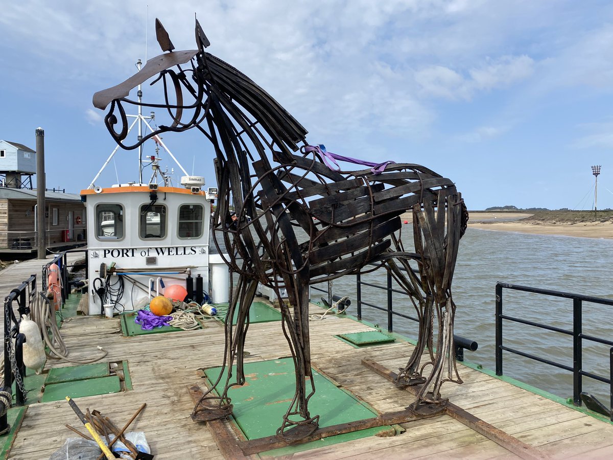 Wells Harbour Master tweet media