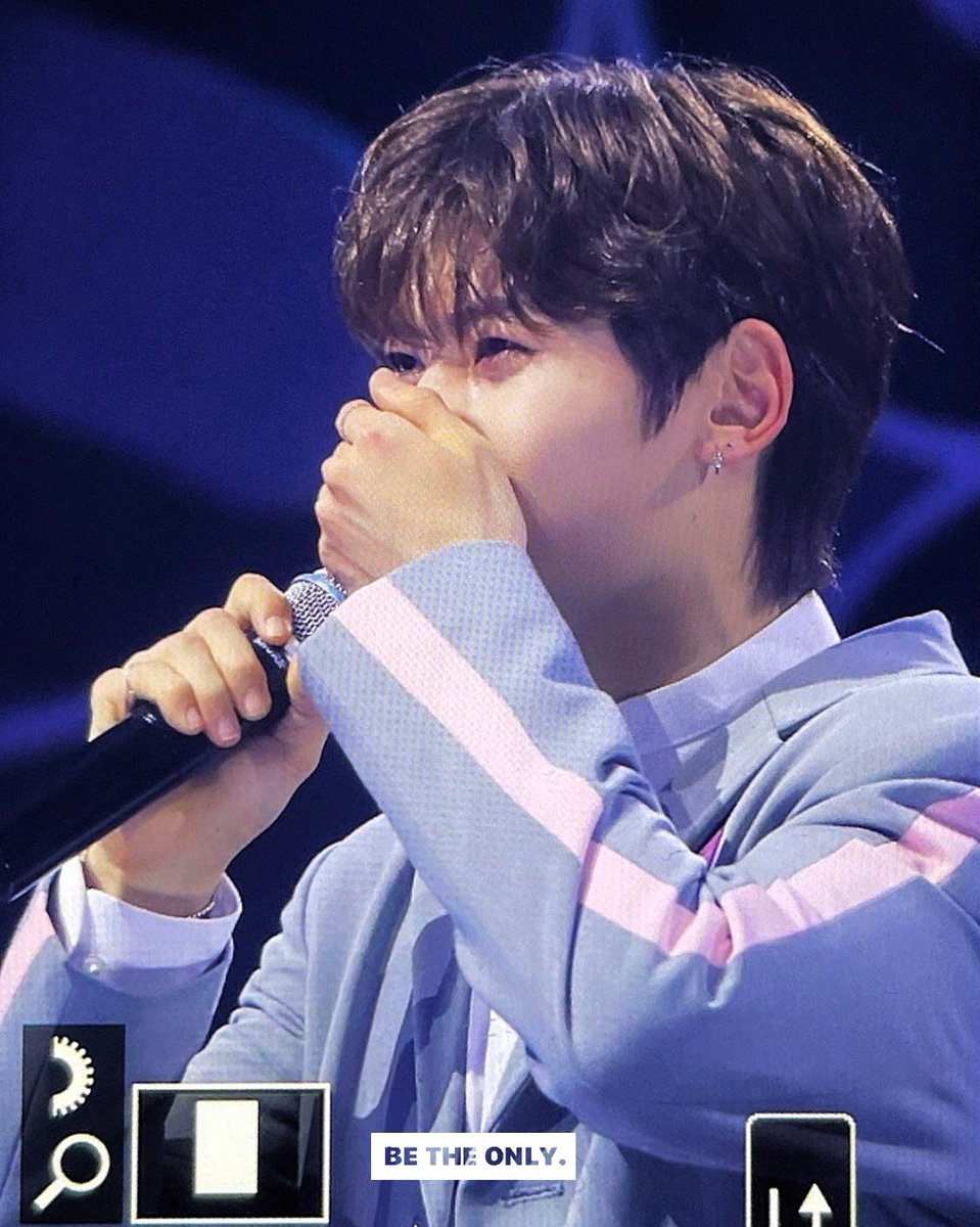 bto_smt's tweet photo. 230420
#석매튜 #ZB1 https://t.co/8XHyQxDd0j