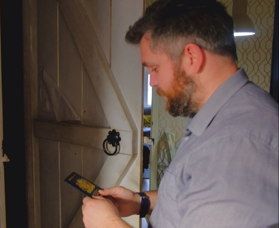 Will's found his voter ID, have you got yours? Take time today on #FindItFrIDay to make sure you have an accepted form of photo ID to use on polling day.
Share the odd places you found your ID with us on #FindItFrIDay!
Learn more here: tendringdc.gov.uk/node/16338