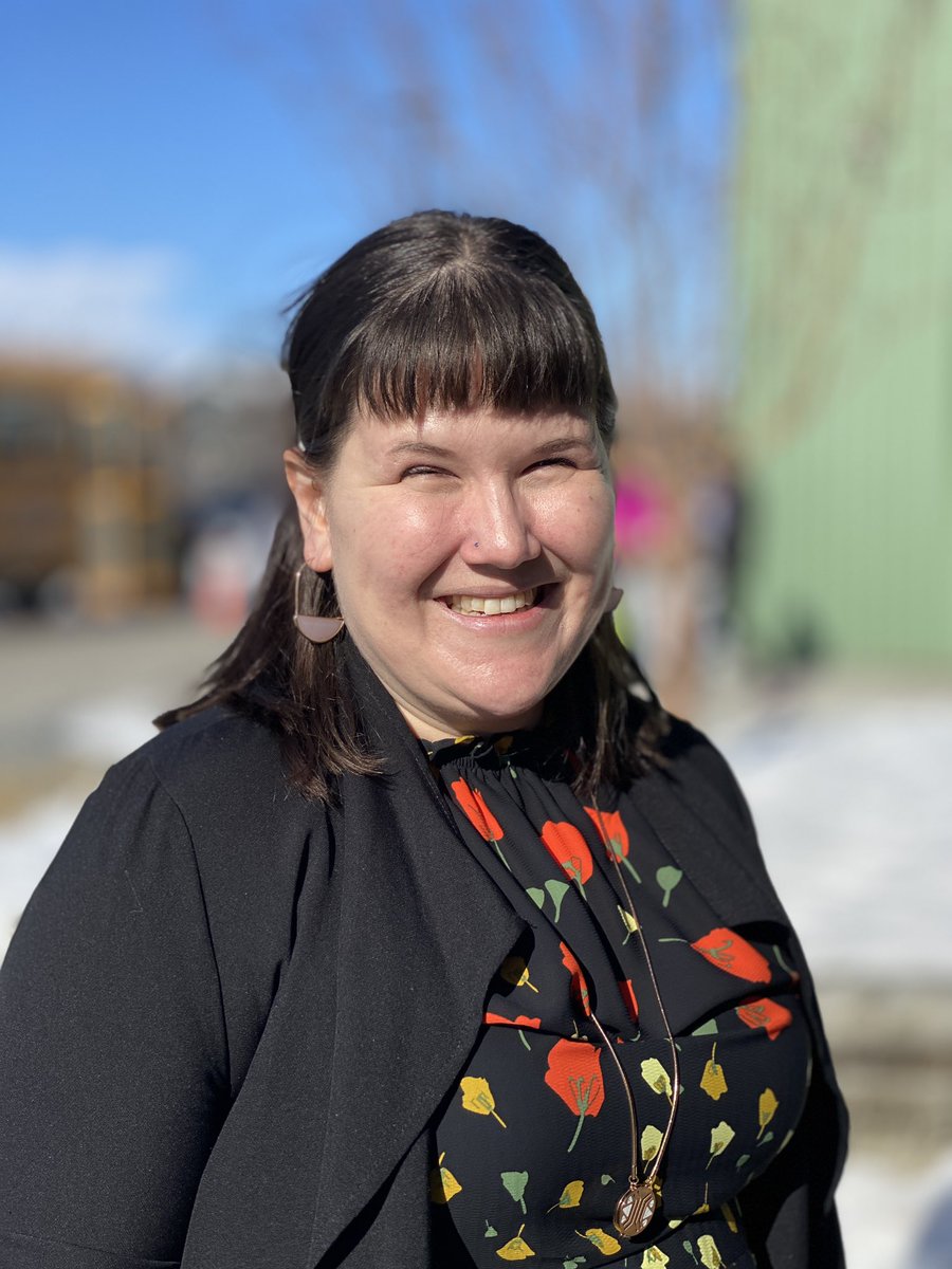 RundleStudio's tweet photo. TEACHER FEATURE:
Rundle Studio highlights our newest staff member, Ms. Knight, who teaches ELA and SS in the JH. She runs our virtual drama club and is even in the upcoming opera: Macbeth @Jubilee_AB this weekend! Must see!! https://t.co/fPOy2QGPDB @rundlecollege https://t.co/bXsulX1lvT
