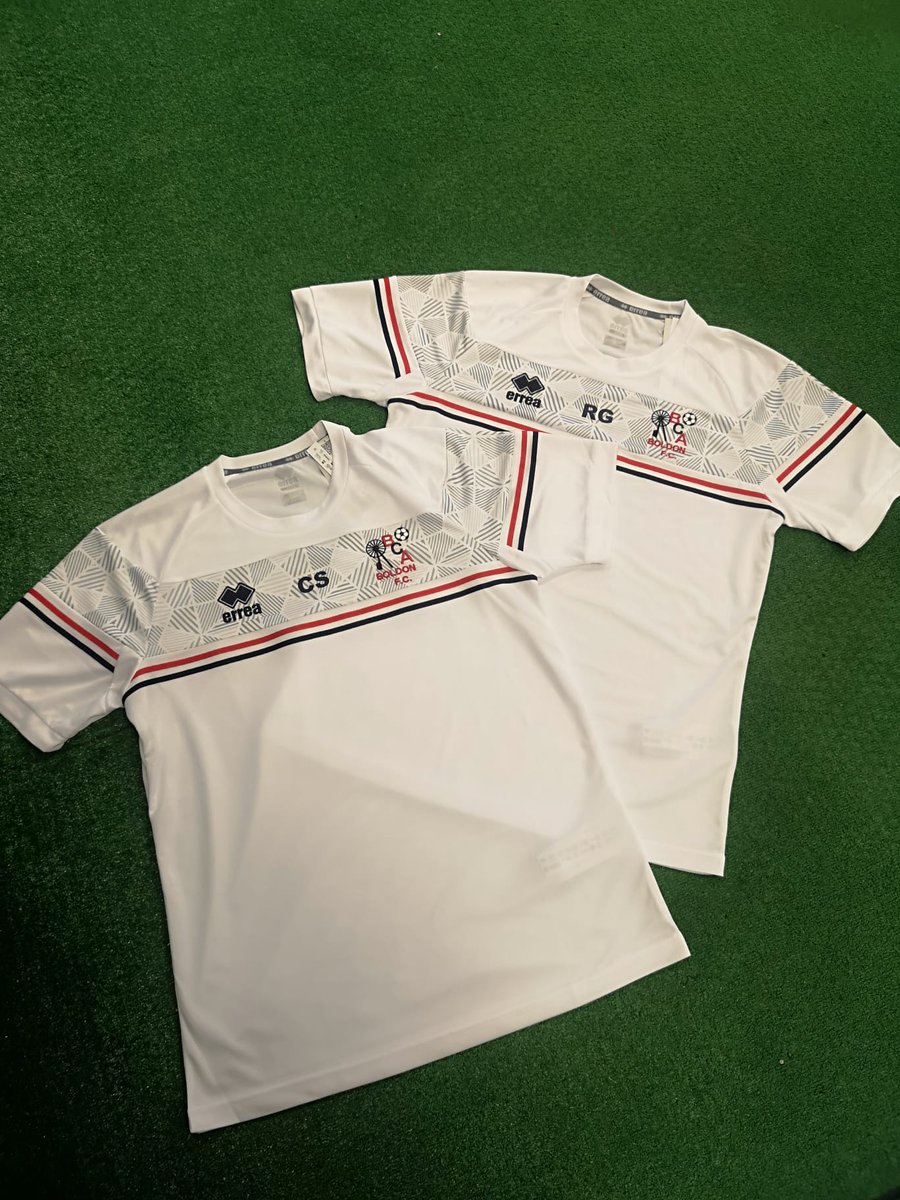 bolamsportswear's tweet photo. Thank you to Boldon FC for this order of coaches shirts. @ErreaOfficial Diamantis with custom badge and initials! Love these!
Want errea? Visit https://t.co/QSqNp89NmT to shop!
#errea #diamantis #erreasport #boldonfc #kit #coachwear #spoetswear #customised https://t.co/HReNlpSUTt