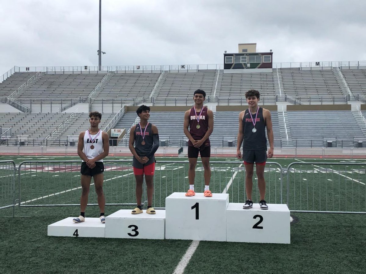 Jonatan Munoz makes East HS track and field history! Places 4th in the pole vault &amp; advances to Regionals! 1st pole vaulter at East HS to advance to Regionals!