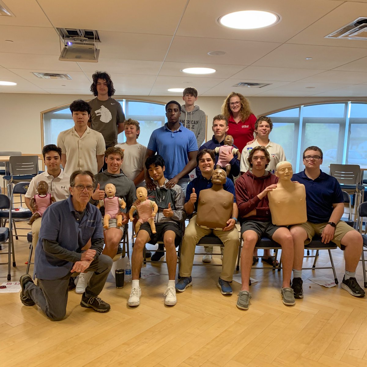 TrinityPawling's tweet photo. The Future Health Professionals Club recently hosted their first CPR Training Day on campus! Students were led by CRPed, who provided hands-on instruction & practice of life-saving techniques, equipping the boys with the necessary skills to respond in an emergency. #EthosOfEffort https://t.co/Pwb7iFYYi7