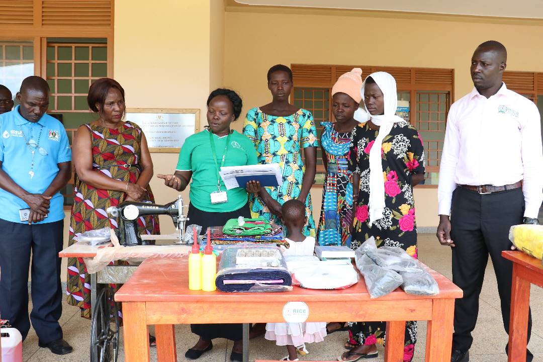 RICEWestNile's tweet photo. Youth Economic Empowerment: We distributed startup kits to 5 youth (4F, 1M) who were equipped with sustainable skills in tailoring, mechanics, knitting and weaving under Transforming Lives of Conflict affected children funded by @mccpeace in Imvepi Refugee Settlement Terego Dsrt. https://t.co/BV4hxtkVvH