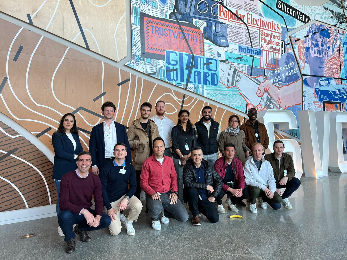 aivancityschool's tweet photo. 🇺🇸 [#LearningTrip] #Meta, #Microsoft et #Stanford (Robotics Lab) #OceanLab et plus encore à venir !

➡️De grands noms de la Tech ont reçu nos étudiants autour de #conférences, #workshops 

#IA #datascience #formation #innovation #technology #learning #student https://t.co/7fdhQWYkQQ