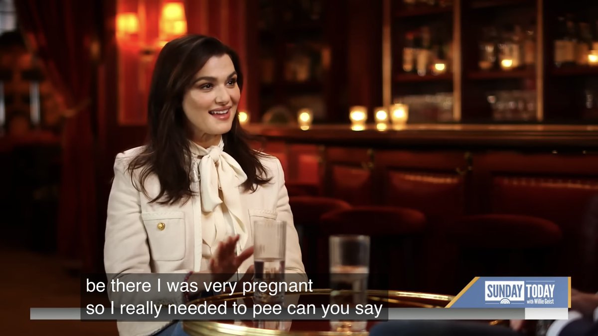 레이첼 바이스 오스카 받을 때 어땠냐니까 임신 중이라서 오줌 마려웠대