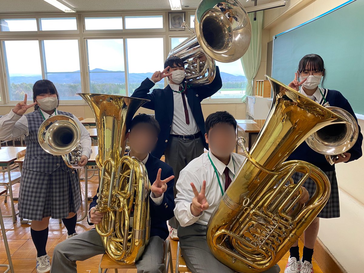 anwe_2024's tweet photo. 今日の体験入部には7人の新1年生が来てくれました👏🏼✨

これまで体験入部に来てくれた新1年生もありがとうございました🙇🏻‍♀️

写真は体験入部の様子です！
※新1年生には了承を得て撮影・投稿しております。 https://t.co/gjpGVBBC7V