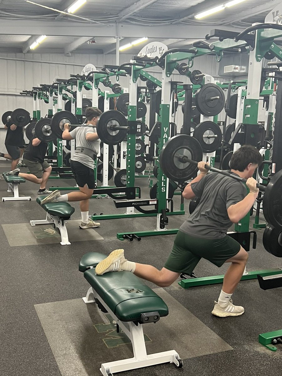 coach__brittain's tweet photo. Morning o-line grind! Getting up early, staying late, doing extra. Excited about this group. @VM_Athletics https://t.co/9UzEFZEpYk