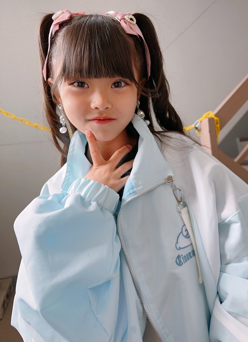 Twitterのコスプレ画像3