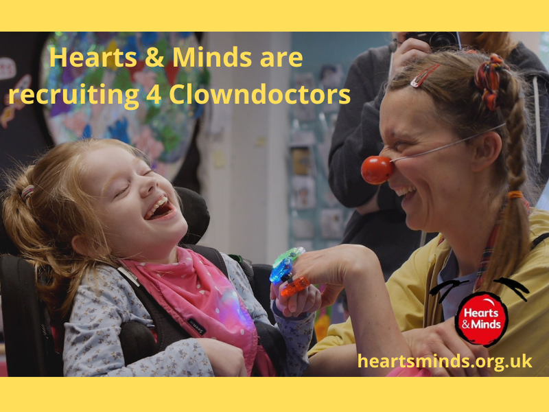 heartsmindsUK's tweet photo. 🔴 ARTIST OPPORTUNITY 🔴
Have you ever fancied wearing the iconic red nose &amp; yellow coat? We're looking to recruit 4 new performance artist practitioners to train as Clowndoctors! Interested? Take a look at the full info in link below. Closing: 1 May 5pm
https://t.co/veC6Af6lnj https://t.co/cPp4eHjcG5