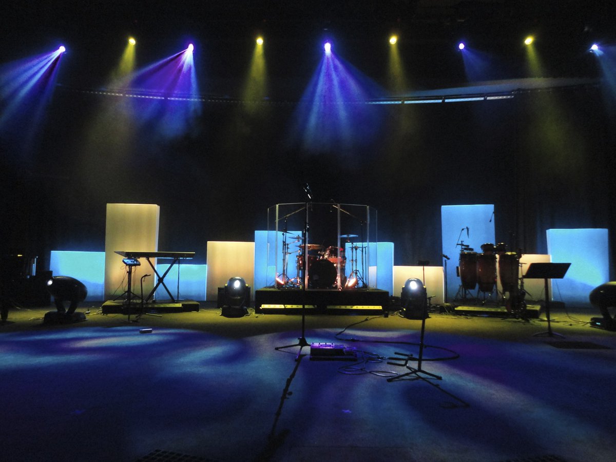churchstages's tweet photo. Clinton Self and Mason Kent from Abundant Life Church in Denham Springs, LA brings us these great Coroplast boxes.
https://t.co/qhtyXtr1Nu
#creativechurch
#churchdecor
#modernworship
#churchstagesetup https://t.co/RSADrQNLV4