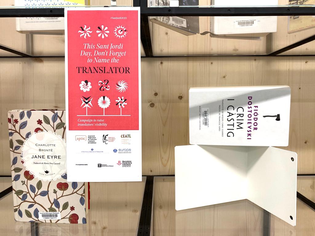 bgarciamarquez's tweet photo. Tot a punt per celebrar la prèvia més babèlica de Sant Jordi! No oblideu mai que si us emocioneu amb Shakespeare, Ernaux, Goethe, Tolstoi, Szymborska o Akhmàtova, és gràcies a la feina dels traductors i traductores. Demà, de la mà de l'@apticassociacio serem els més políglotes! https://t.co/5qc7oKIbHL