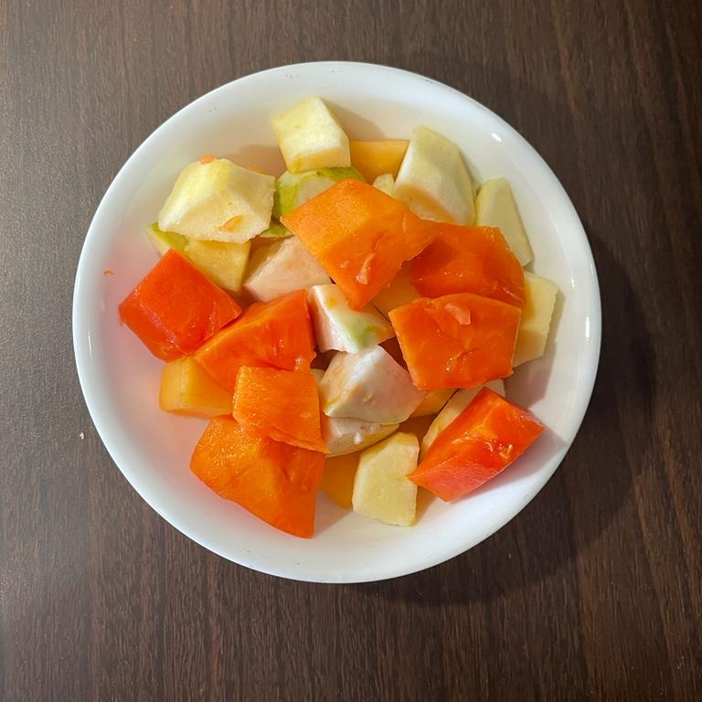 kitchen_usha's tweet photo. Eat healthy stay healthy 

#fruits 
#picoftheday #healthy #stayhealthy https://t.co/nXWqiLKRZM