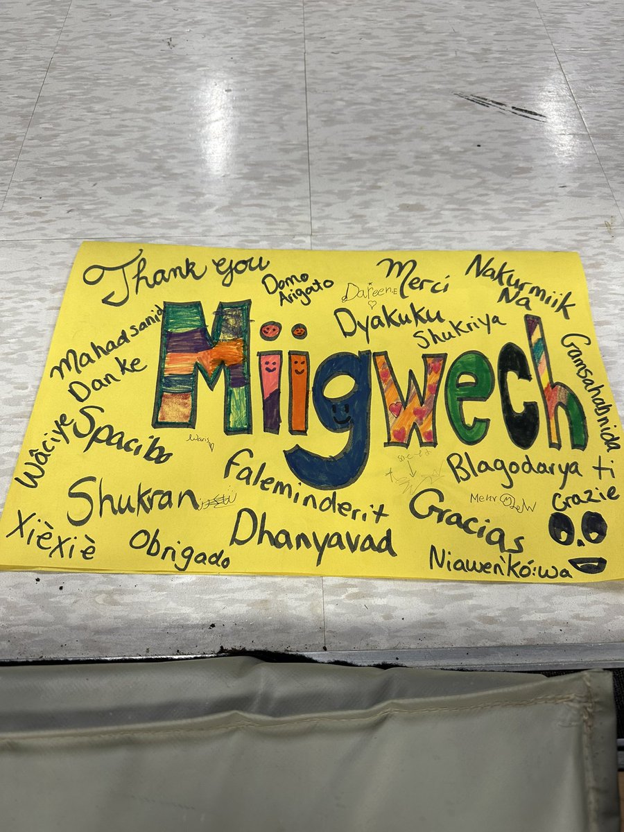 Had a great visit at Vimy Ridge Public School yesterday where I shared about my story as well as experiences with bullying and performed my music in front of a total of 1,135 students from Kindergarten to Grade 8. 🎤❤️

Miigwech (Thank you) for your great energy VMPS!